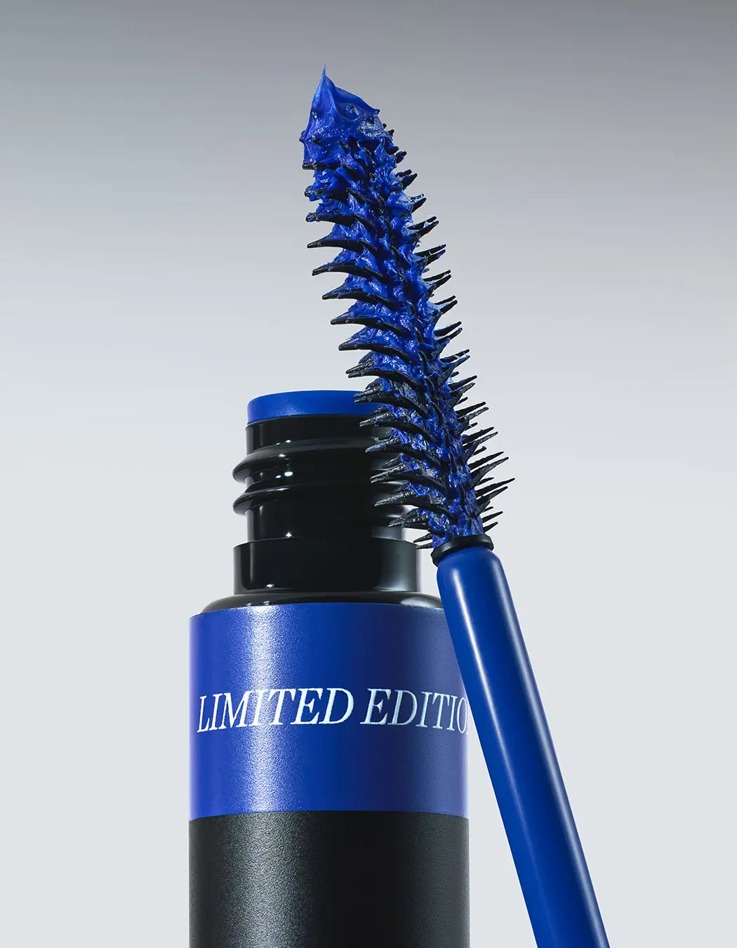 Close-up of Volumizing Primer brush applicator